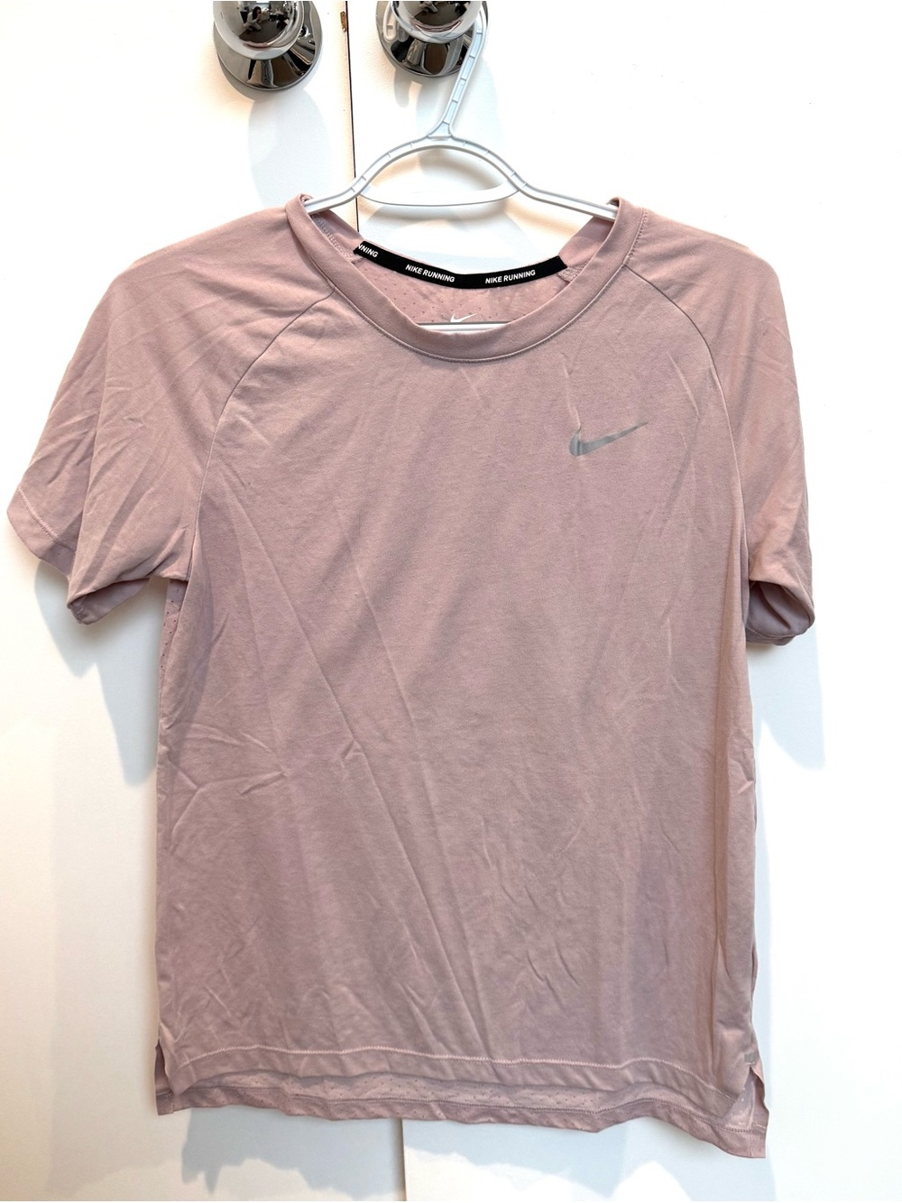 Nike Running Women's Short Sleeve in Dusty Mauve